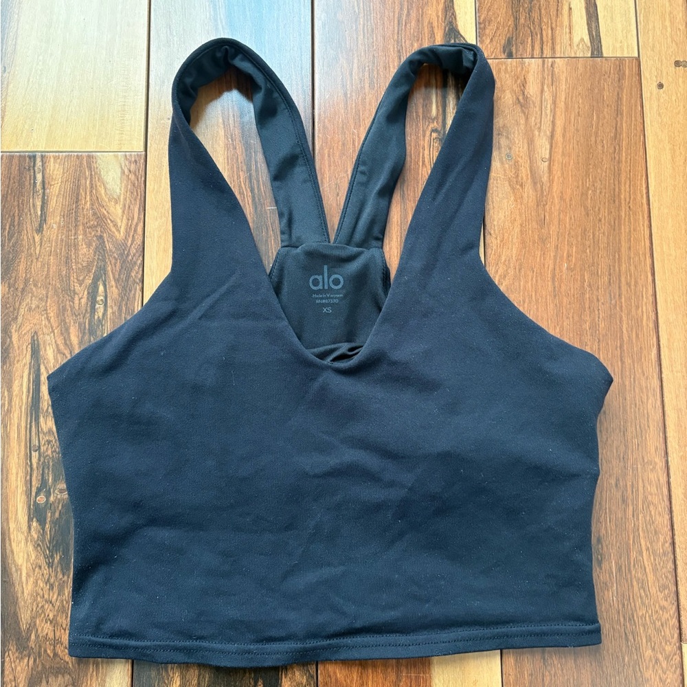 ALO Yoga Black Cropped Sports Tank Top